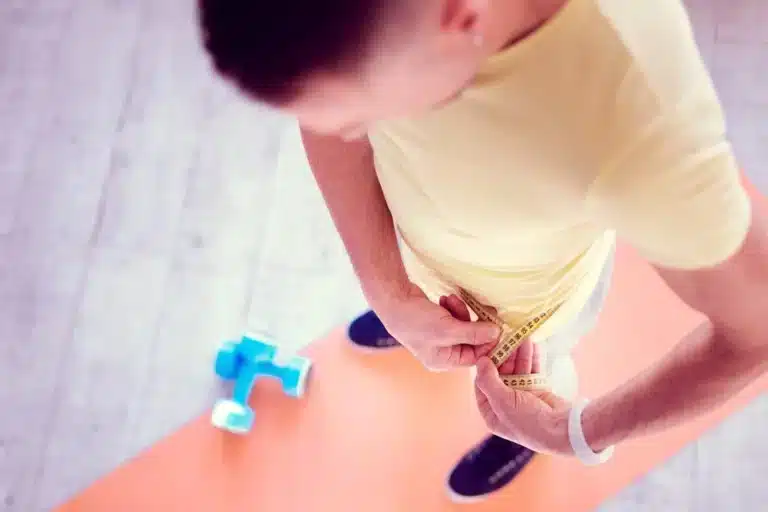« La whey fait grossir » cette croyance populaire est-elle vraie pourquoi les gens pensent-ils cela