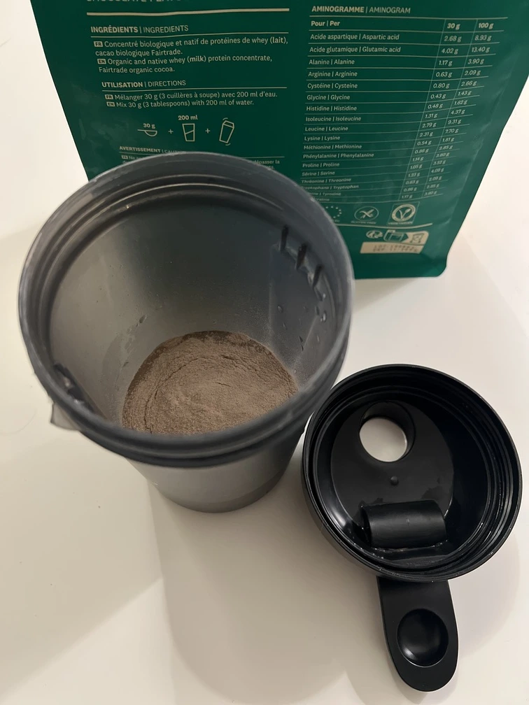 Concentre de whey GreenWhey que demander de plus mon test et avis gout miscibilite conservation avant melange