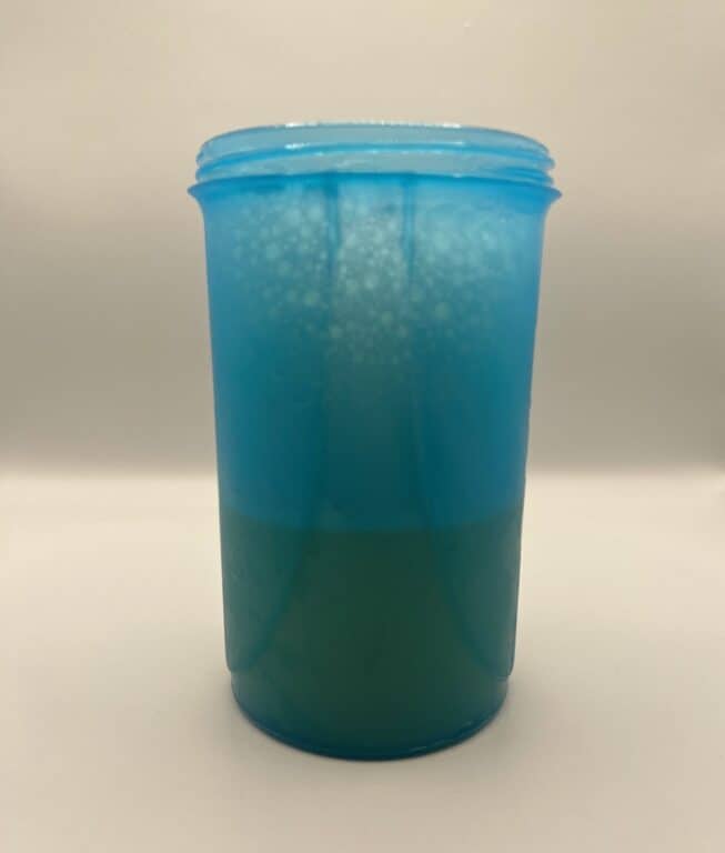 Isolate Native Whey Mix:Musclewhey Nutrimuscle que vaut double protéine test et avis miscibilité après mélange Photo personnelle NabFit.fr montrant un shaker contenant de l'Isolate Native Whey Mix (anciennement Musclewhey) de la marque Nutrimuscle, après mélange