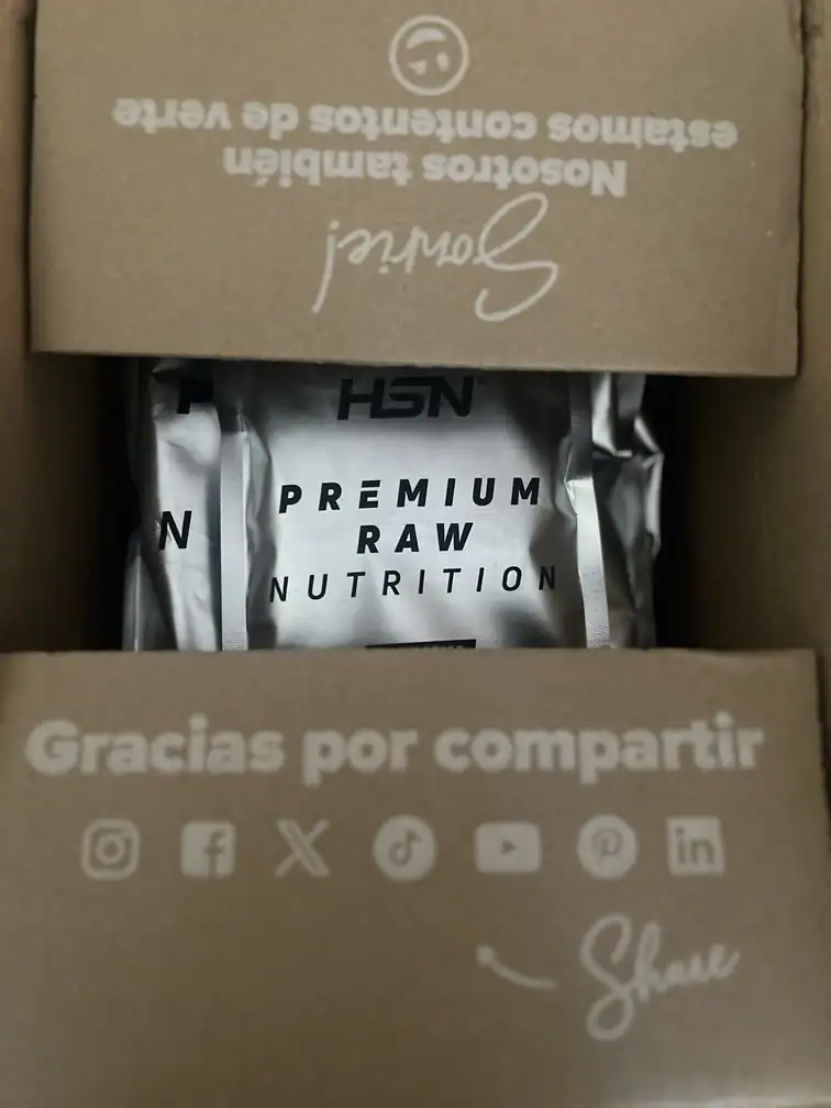 Photo personnelle NabFit.fr de la créatine de la marque de complément HSN.