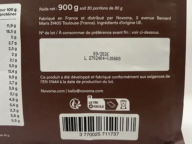 Isolat Whey Native Novoma que vaut cette protéine en poudre test avis qualité produit normes Photo personnelle NabFit.fr du dos du paquet d'Isolat de Whey Native Novoma affichant le respect de la norme antidopage