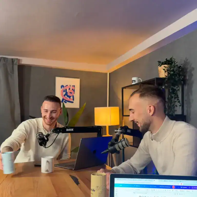 Photo personnelle des fondateurs de la marque de compléments alimentaires SporeLife Christopher Cavazzana et Lucas Verheyden