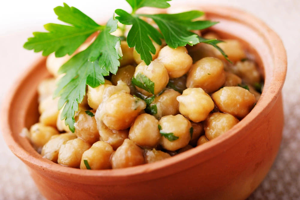 Pois chiches cuits — calories et valeurs nutritionnelles (protéines, fibres, index glycémique)